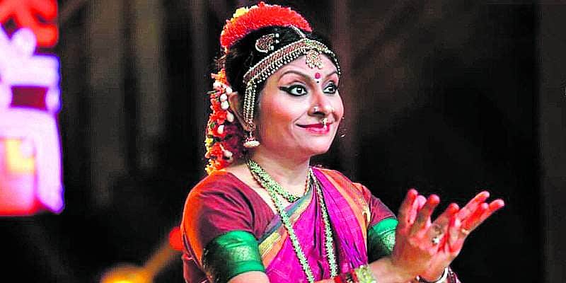 ஆளுமைப் பண்புகளை பரதநாட்டியம் கற்றுக் கொடுத்தது!