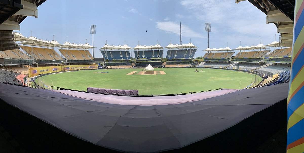 கரோனா எதிரொலி: ஐபிஎல் ஆட்டங்களின்போது மைதானத்தில் ரசிகர்களுக்கு அனுமதி மறுப்பு?