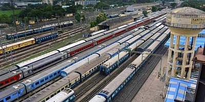 ரயில்களில் டிக்கெட் முன்பதிவு நிறுத்தம் செய்யப்படவில்லை: ரயில்வே நிர்வாகம் விளக்கம்