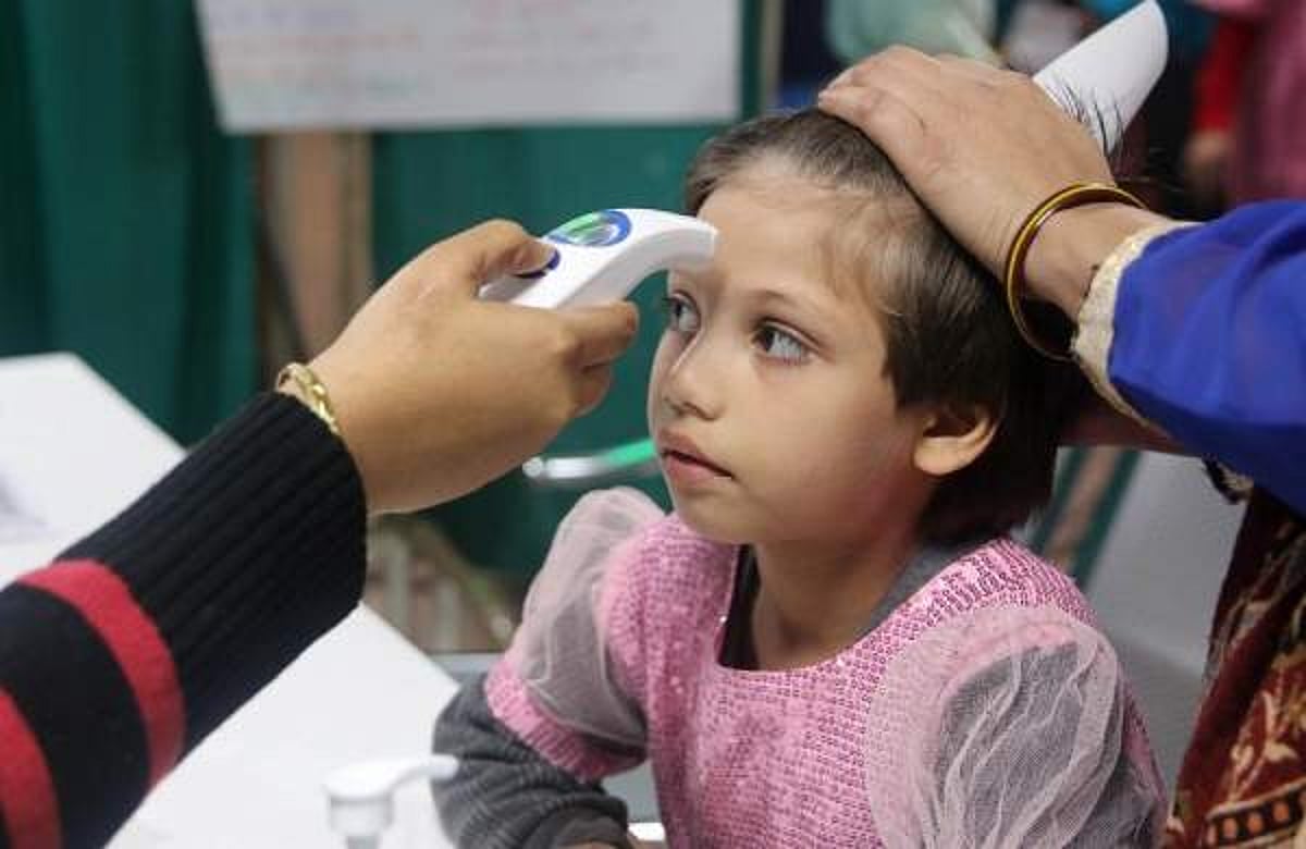 தில்லியில் 50க்கும் மேற்பட்டோர் கூடுவதற்குத் தடை: திருமணத்துக்கு விதிவிலக்கு