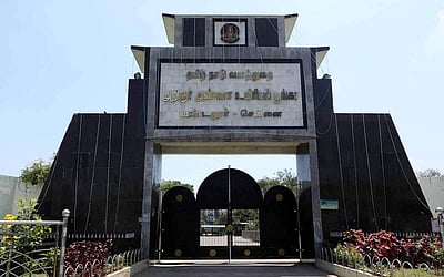 கரோனா அச்சம்: வண்டலூர் பூங்கா தற்காலிகமாக மூடப்பட்டது