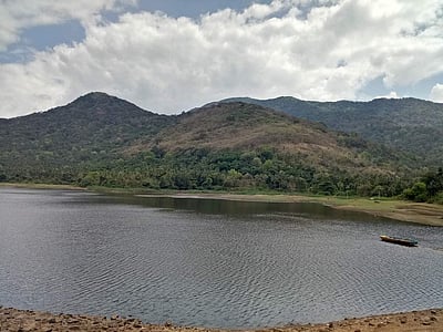 குளமாகிப்போன குண்டாறு நீர்த்தேக்கம்