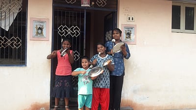 தினமணி வாசகர்களின் கை தட்டும் பதிவுகள் - 2 