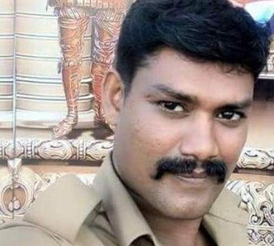 திருச்சியில் காவலர் தூக்கிட்டு தற்கொலை