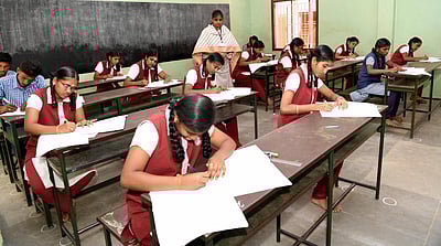 6 முதல் பிளஸ் 2 வரையிலான வகுப்புகளுக்கு காலாண்டு தோ்வு அட்டவணை வெளியீடு