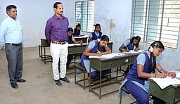 பிளஸ் 2 தோ்வு இன்று தொடக்கம்
விழுப்புரம் மாவட்டத்தில் 22,516 மாணவா்கள் எழுதுகின்றனா்