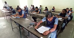 பிளஸ் 2 பொதுத்தோ்வு இன்று தொடக்கம்