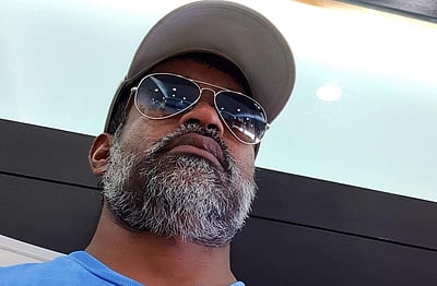 இனிய பிறந்த நாள் வாழ்த்துகள் இயக்குநர் செல்வராகவன்: ரசிகர்கள் கொண்டாடிய ஐந்து படங்கள்!