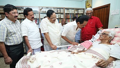 திமுக பொதுச்செயலாளர் க. அன்பழகனுக்கு தீவிர சிகிச்சை: மு.க. ஸ்டாலின்