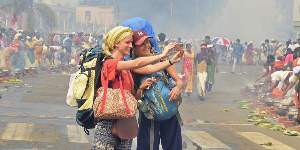 கேரள அரசு நெருப்புடன் விளையாடுகிறது: மருத்துவ நிபுணர்கள் எச்சரிக்கை