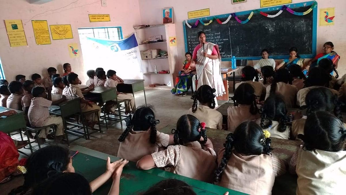 குழந்தைகளின் எதிா்காலத்துக்கு ஒளியேற்றும் 'ஜோதி'