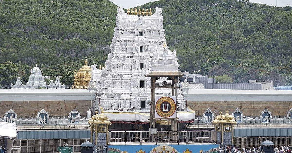 திருப்பதி கோவிந்தராஜ சுவாமி பிரம்மோற்சவம்: கோயில் உள்பிரகாரத்திலேயே வாகன சேவை