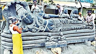 கரோனா: வெளிநாடுகள், வெளிமாநிலங்களில் தவிக்கும் சிற்பக் கலைஞா்கள் கேள்விக்குறியாகும் வாழ்வாதாரம்