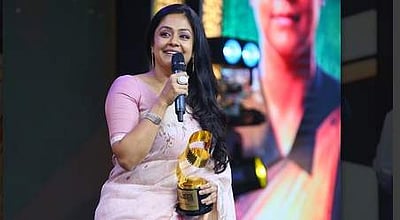 புதிய சர்ச்சை: தஞ்சை பெரிய கோயிலுக்கு எதிராக நடிகை ஜோதிகா பேசினாரா?