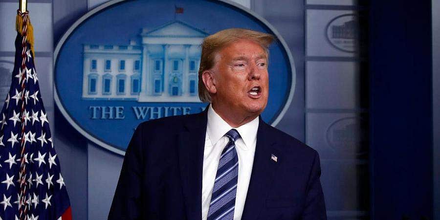 நான் கிண்டலாகத்தான் சொன்னேன்: கிருமி நாசினி பேச்சு குறித்து டிரம்ப் விளக்கம்