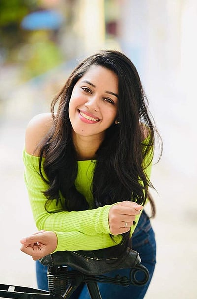 மிருணாளினி ரவி