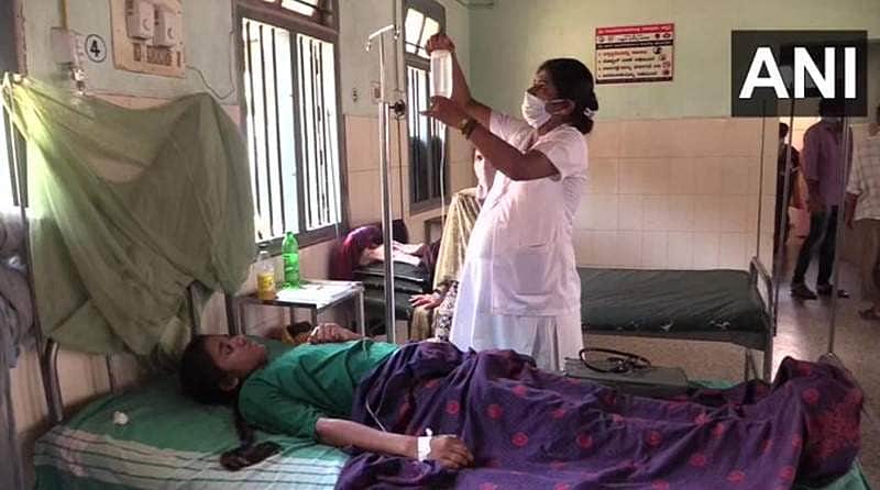 கரோனா பரவலுக்கு இடையே செவிலியர் பணியைத் தொடரும் 9 மாத கர்ப்பிணி