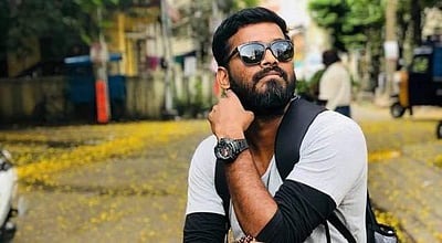 நான் ரசித்து எடுத்த புகைப்படம், அஞ்சலி புகைப்படமாக மாறிவிட்டதே!: இயக்குநர் ரவிக்குமார் வேதனை