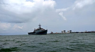 மாலத்தீவுகளில் சிக்கி தவித்த 588 இந்தியர்கள் கப்பலில் நாடு திரும்பினர்