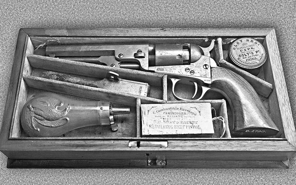 சுழல் துப்பாக்கி தந்த சாமுவேல் கோல்ட்!