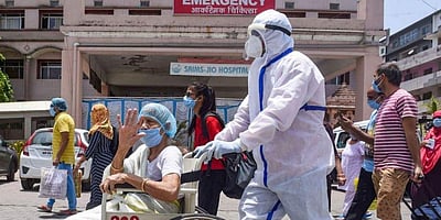 ஒரு லட்சத்தை எட்டிய இந்தியா: மகாராஷ்டிரத்தில் மட்டும் 35,000 பேருக்கு கரோனா