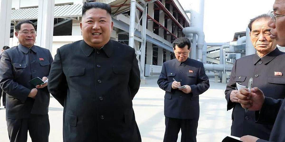 வட கொரிய அதிபர் கிம் நலமாக இருக்கிறார்: 20 நாள்களுக்குப் பின் விழாவில் பங்கேற்பு