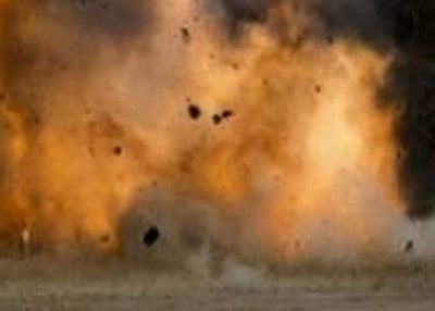 ஜெலட்டின் குச்சியை கடித்த சிறுவன் பலி; 3 போ் கைது