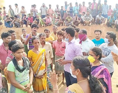 புலம்பெயர் தொழிலாளர்களை செங்கல் சூளை உரிமையாளர் தாக்கியதில் 4 பேர் காயம்