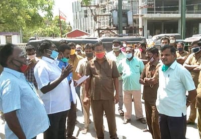 திருப்பூரில் ஆட்டோ ஓட்டுநர்கள் ஆர்ப்பாட்டம்