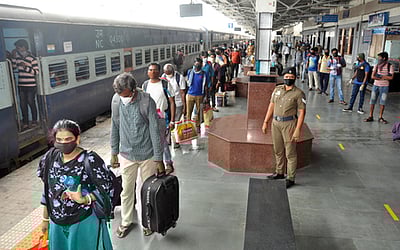 இன்று எழும்பூா் - திருநெல்வேலி 
சிறப்பு ரயில் இயக்கம்