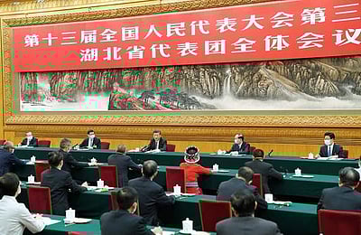 மக்கள் நலனை முதன்மையாகக் கொண்டு ஆட்சிபுரிந்து வரும் சீனா