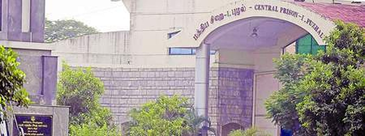 கரோனாவின் பிடியில் சிறைத்துறை: கைதிகளுக்கு மனநல ஆலோசனை