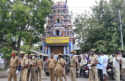 கோவையில் இரு ஆலயங்களில் பன்றி இறைச்சியை வீசிச் சென்ற மர்ம நபர்கள்