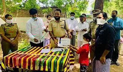 காவல்துறை சார்பில் நடைபெற்ற குழந்தைகளுக்கான கரோனா கால திறமை போட்டி