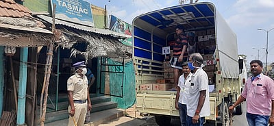 டாஸ்மாக் கடைகளை நிரந்தரமாக மூட வேண்டும்: தமிழ்நாடு அரசு டாஸ்மாக் பணியாளர் சங்கம்