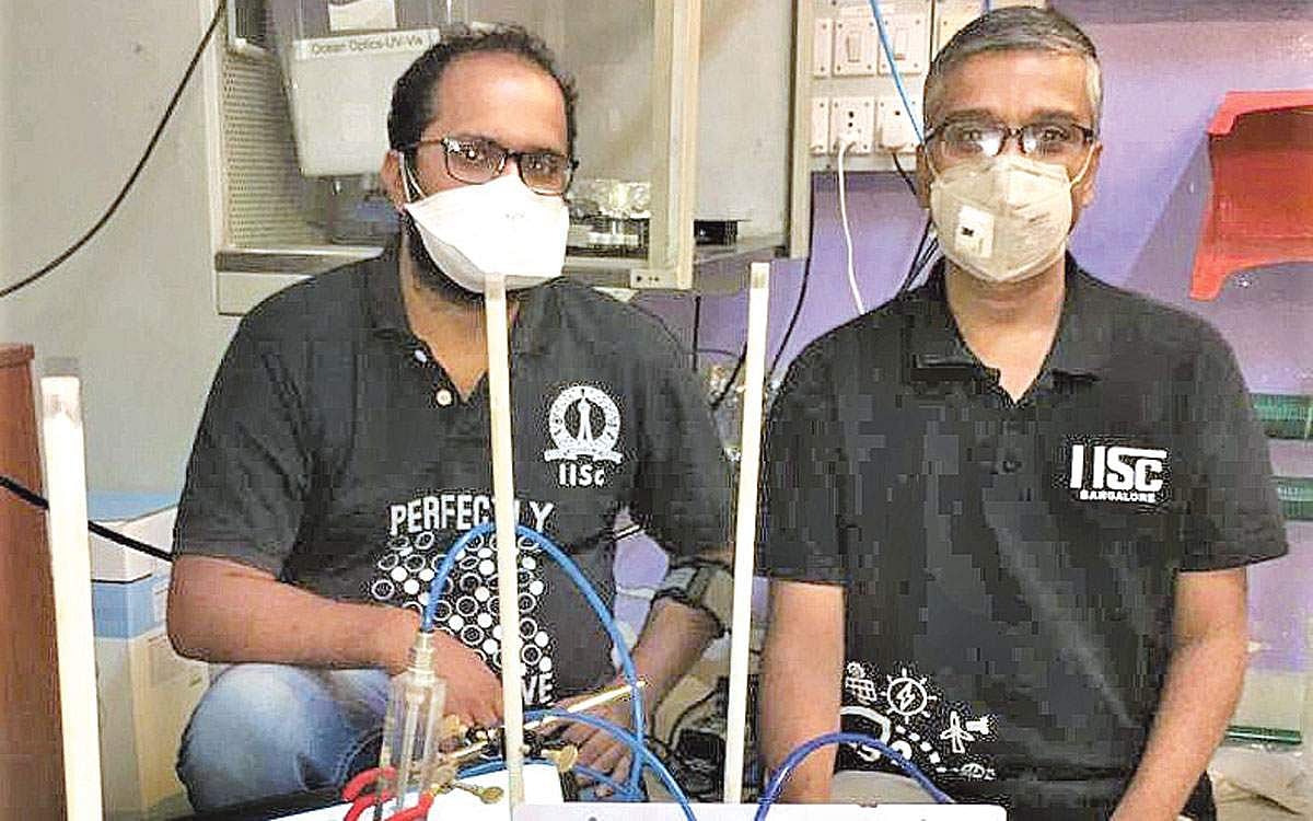 குறைந்த விலையில் ஆக்சிஜன் உருவாக்கி!