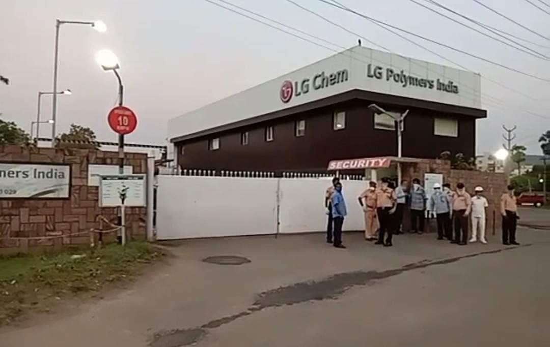 நான் இறந்துவிடுவேன் என நினைத்தேன்.. விசாகப்பட்டினம் விஷவாயுக் கசிவில் தப்பியவர்