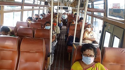 திண்டுக்கல், தேனி மாவட்டங்களில் 400 அரசுப் பேருந்துகள் இயக்கம்