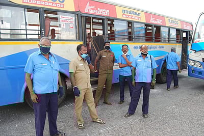 திருப்பூர் மண்டலத்தில் 68 நாள்களுக்குப் பிறகு 197 அரசு பேருந்துகள் இயக்கம்