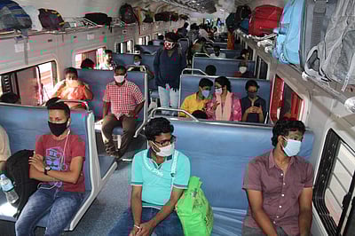 சேலம் மாவட்டத்தில் 68 நாள்களுக்கு பிறகு 397 பேருந்துகள் இயக்கம்