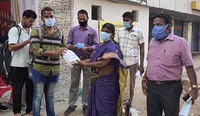 புலம்பெயர் ஒடிசா மாநிலத் தொழிலாளர்கள் அனுப்பி வைப்பு