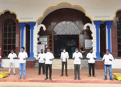 திருவாரூரில் பட்டதாரி இளைஞர்களுக்கு மாதம் ரூ.5 ஆயிரம் நிவாரணம் கோரி மனு
