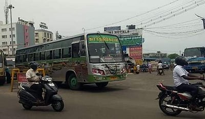 ஈரோட்டில் நாளை முதல் தனியார் பேருந்துகள் இயக்கம்