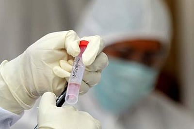 உ.பி. அலட்சியம்: தவறான பரிசோதனை முடிவால் கரோனா வார்டில் தங்கவைக்கப்பட்ட 35 பேர் 