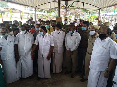 மருத்துவ படிப்பில் கூடுதல் இட ஒதுக்கீடு குறித்து முதல்வர் அறிவிப்பார்: அமைச்சர் செங்கோட்டையன்