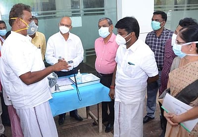 கோவையில் கூடுதலாக 400 படுக்கை வசதிகள் ஏற்படுத்தத் திட்டம்: விஜயபாஸ்கர் தகவல்