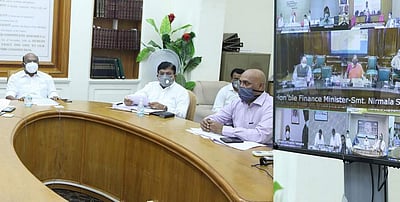 துணி, ஆயத்த ஆடை, உரங்கள் மீதான ஜிஎஸ்டி வரி உயர்வுக்கு தமிழகம் கடும் எதிர்ப்பு