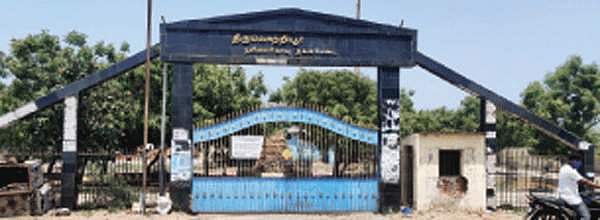 திருவொற்றியூரில் முடங்கிக் கிடக்கும்  எரிவாயு தகன மேடை