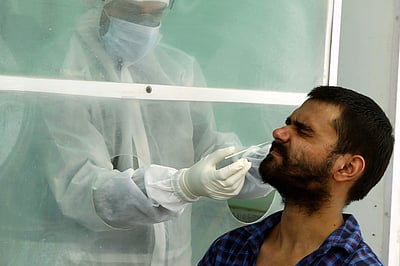 தமிழகத்தில் புதிதாக 2,141 பேருக்கு கரோனா: சென்னையில் மட்டும் 1,373