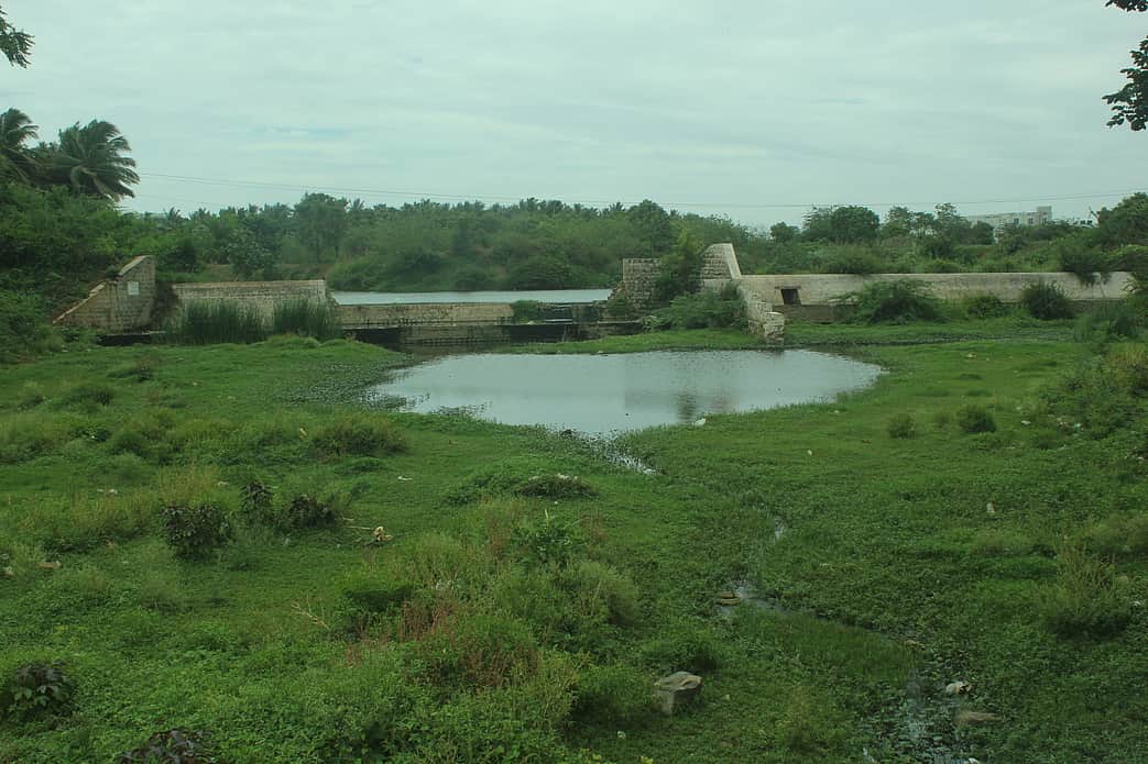 மஞ்சப்பள்ளம் ஆற்று தடுப்பணைகளை சீரமைக்கரூ.2.62 கோடி நிதி ஒதுக்கீடு செய்த முதல்வா்: அரசாணைக்கு காத்திருக்கும் அதிகாரிகள்